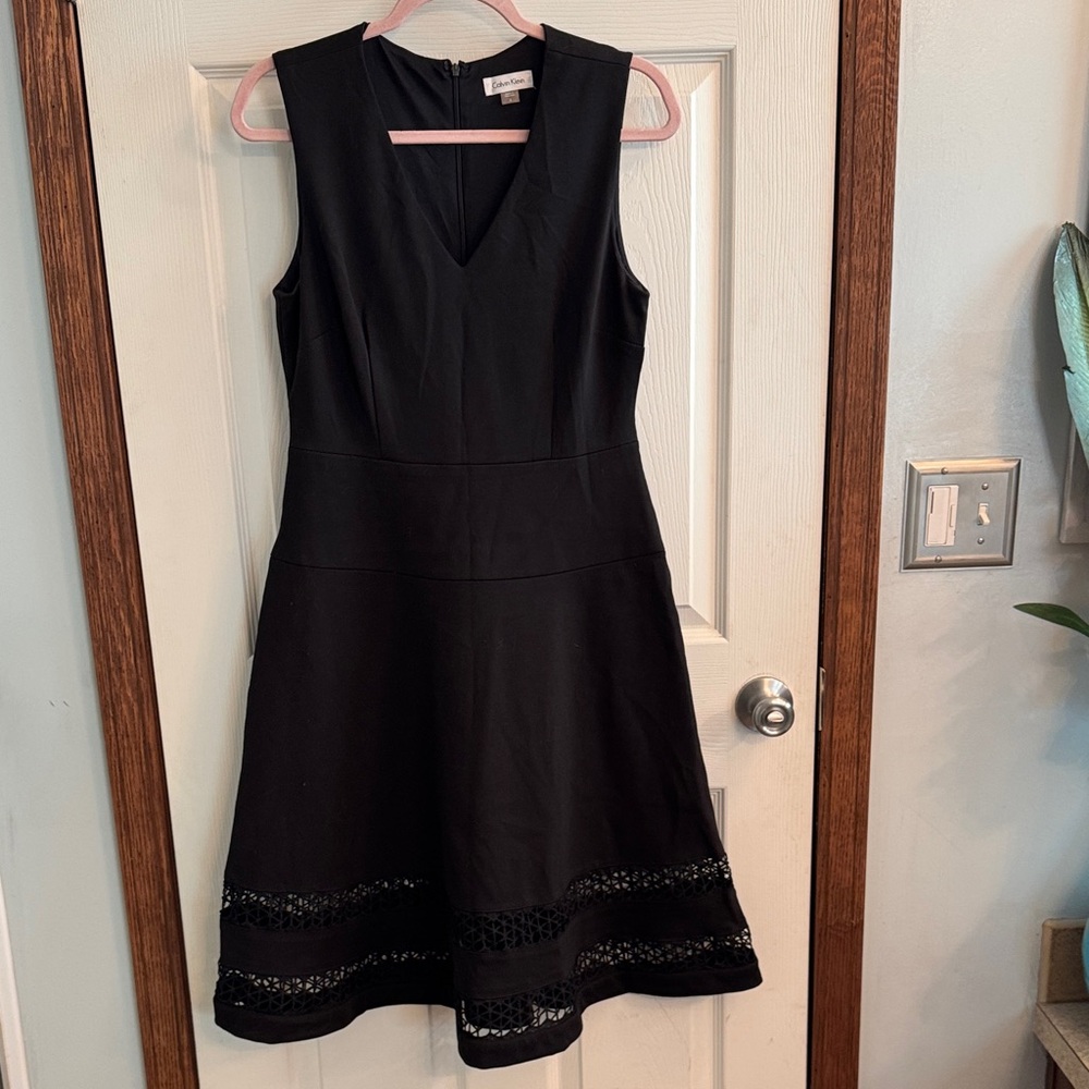Calvin Klein Black Sleeveless Midi Dress - Picture 1 of 3